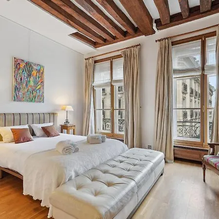 271 Temple - Superb In Paris. Parigi