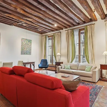 271 Temple - Superb In Paris. * Parigi